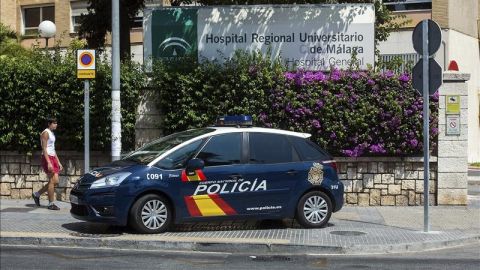 Un coche de la Polic&iacute;a Nacional