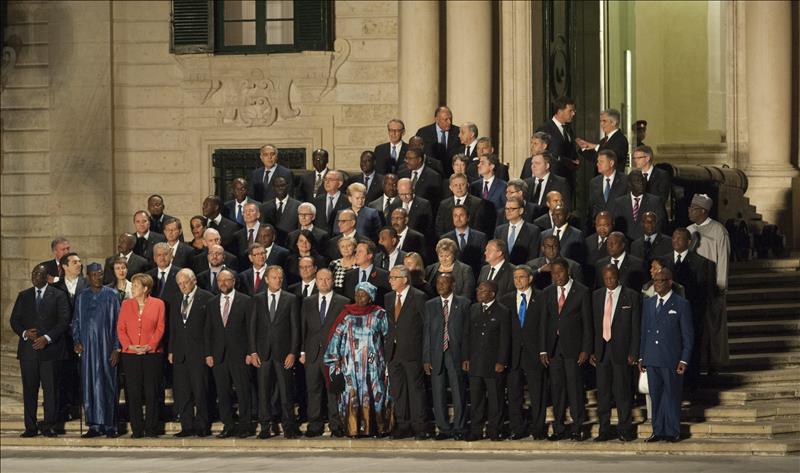 LA UE y África sellarán hoy un plan de acción para atajar inmigración irregular LA UE y África sellarán hoy un plan de acción para atajar inmigración irregular