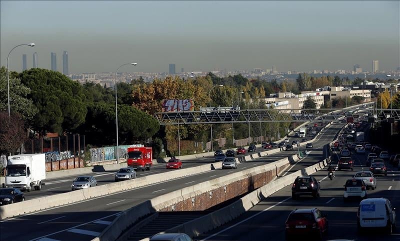 Madrid estrena con tráfico habitual el tope a la velocidad por contaminación Madrid estrena con tráfico habitual el tope a la velocidad por contaminación
