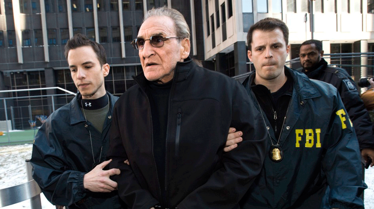 Corresponsales: Libertad para el mafioso octogenario que inspiró 'Uno de los nuestros' Corresponsales: Libertad para el mafioso octogenario que inspiró 'Uno de los nuestros'