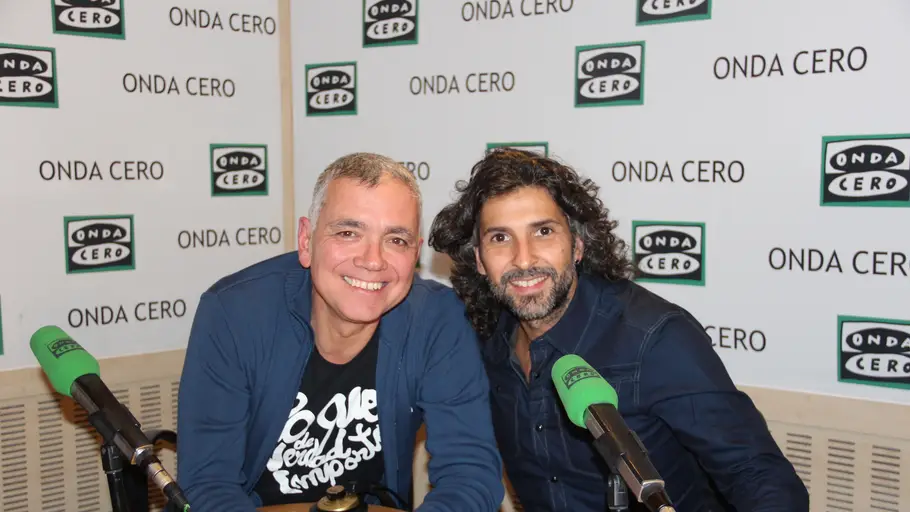Arcángel con Juan Ramón Lucas en Más de uno Arcángel con Juan Ramón Lucas en Más de uno