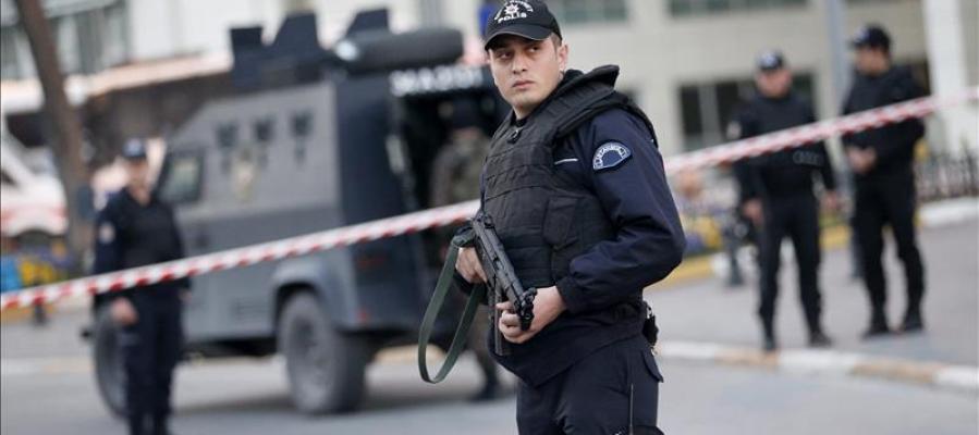Miembros de la policía en Turquía Miembros de la policía en Turquía