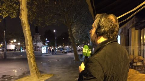 Carlos Alsina desde la plaza de la Rep&uacute;blica de Par&iacute;s.