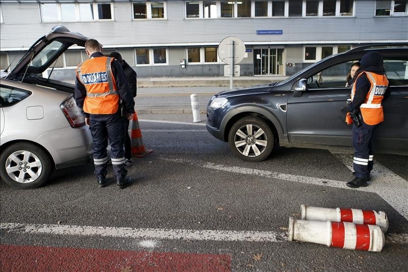 La Policía alemana eleva a cinco los arrestos relacionados con los atentados en París La Policía alemana eleva a cinco los arrestos relacionados con los atentados en París