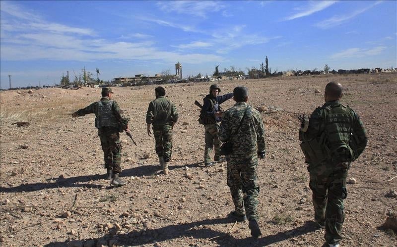 Al menos 64 muertos en las últimas 24 horas en combates al este de Al Raqa Al menos 64 muertos en las últimas 24 horas en combates al este de Al Raqa