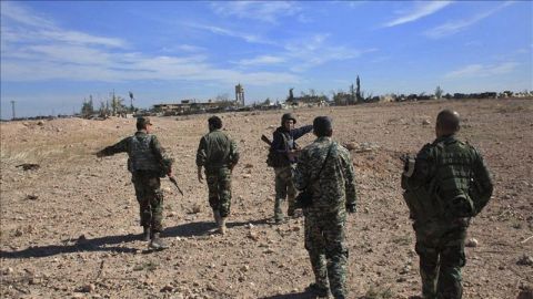 Miembros del Ej&eacute;rcito sirio