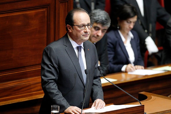 François Hollande: "Francia está en guerra" François Hollande: "Francia está en guerra"