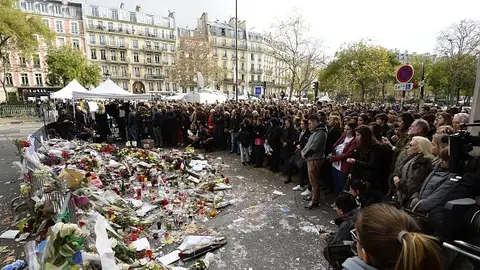 Minuto de silencio en París Minuto de silencio en París