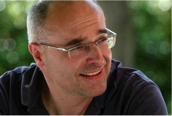 Entrevista con Otro Enfoque con Aitor Ozerin Entrevista con Otro Enfoque con Aitor Ozerin