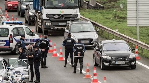 Efectivos de la Polic&iacute;a belga
