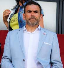 El alcalde de Cartagena, José López: "Hay ciertos medios de prensa que cuando no les gusta la noticia, se la inventan". El alcalde de Cartagena, José López: "Hay ciertos medios de prensa que cuando no les gusta la noticia, se la inventan".