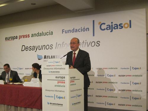 El alcalde reitera la necesidad del apoyo vecinal al proyecto de tranvía al Civil El alcalde reitera la necesidad del apoyo vecinal al proyecto de tranvía al Civil