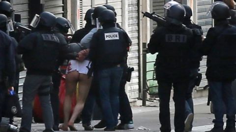 Operaci&oacute;n policial en Saint Denis