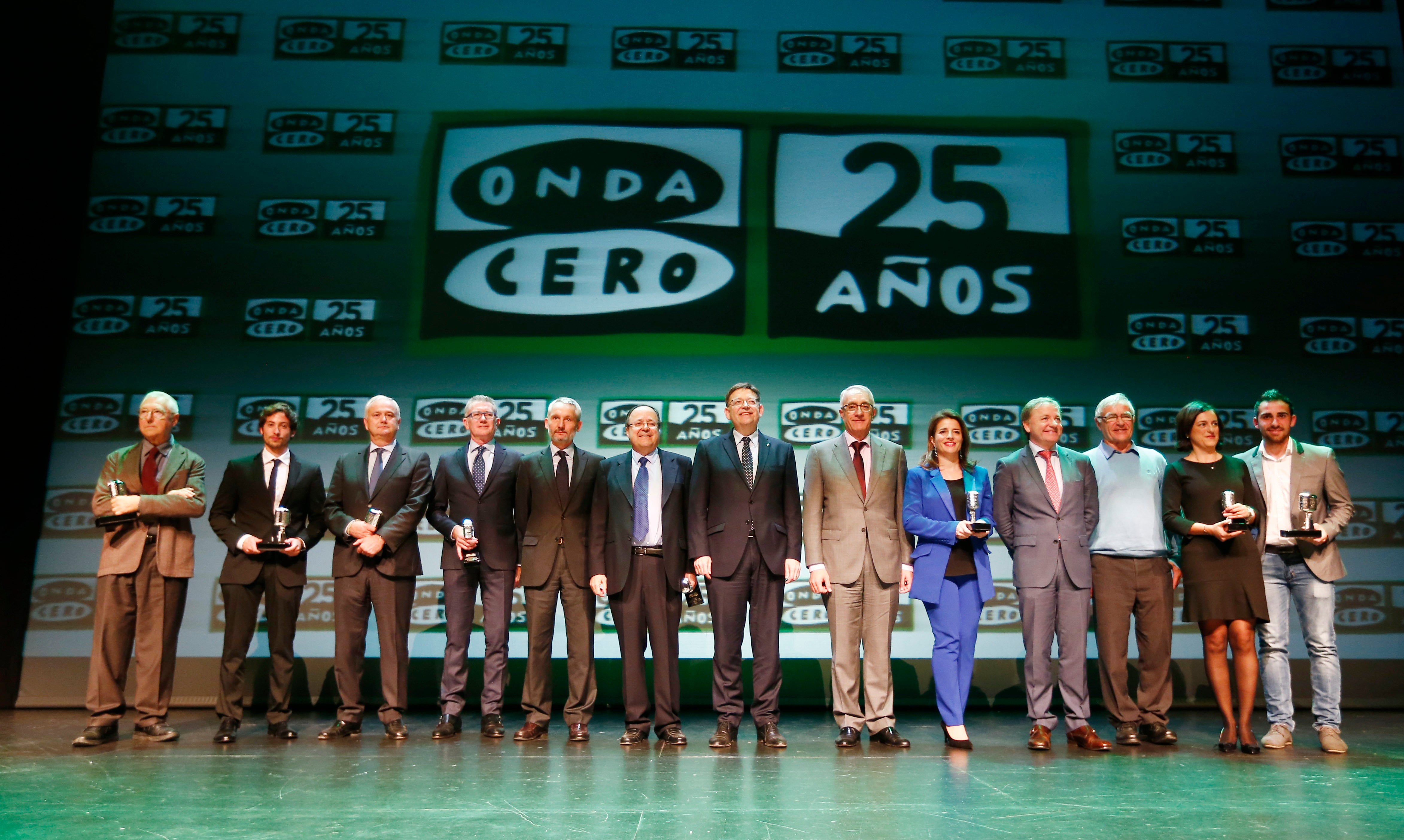 VÍDEO Segunda parte de la gala de entrega de los premios Valencianos en la onda VÍDEO Segunda parte de la gala de entrega de los premios Valencianos en la onda