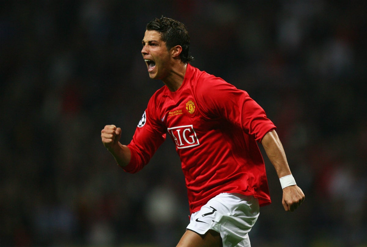 Van Gaal confirma el interés del United en traer de vuelta a Cristiano Ronaldo Van Gaal confirma el interés del United en traer de vuelta a Cristiano Ronaldo
