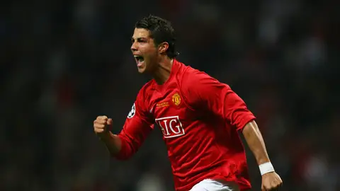 Cristiano Ronaldo celebra un gol con el Manchester United Cristiano Ronaldo celebra un gol con el Manchester United