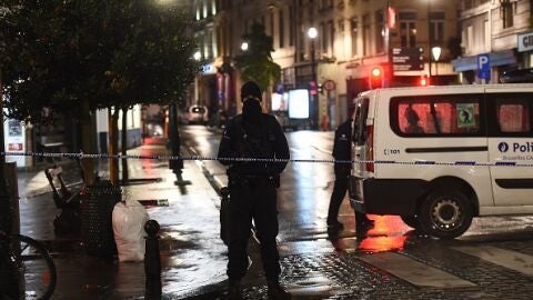 Presencia policial en los alrededores de la Grand Place en Bruselas