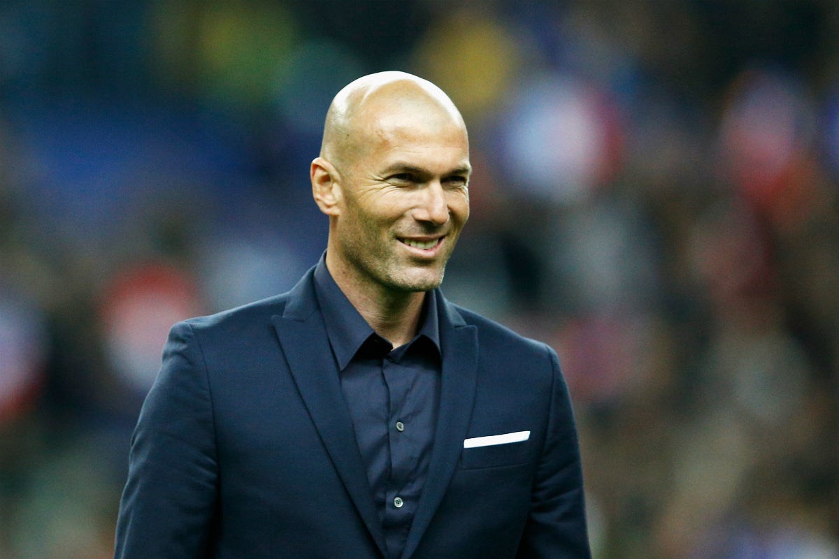 Zidane: "Yo soy el entrenador del Castilla y Benítez es el del Real Madrid" Zidane: "Yo soy el entrenador del Castilla y Benítez es el del Real Madrid"
