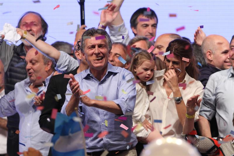 Argentina opta por el cambio y consagra a Macri como presidente Argentina opta por el cambio y consagra a Macri como presidente