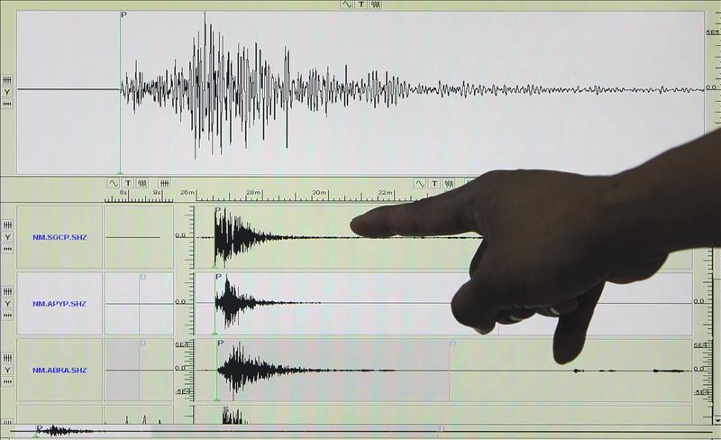 Un nuevo terremoto de magnitud 4,5 hace temblar varias localidades de Málaga Un nuevo terremoto de magnitud 4,5 hace temblar varias localidades de Málaga
