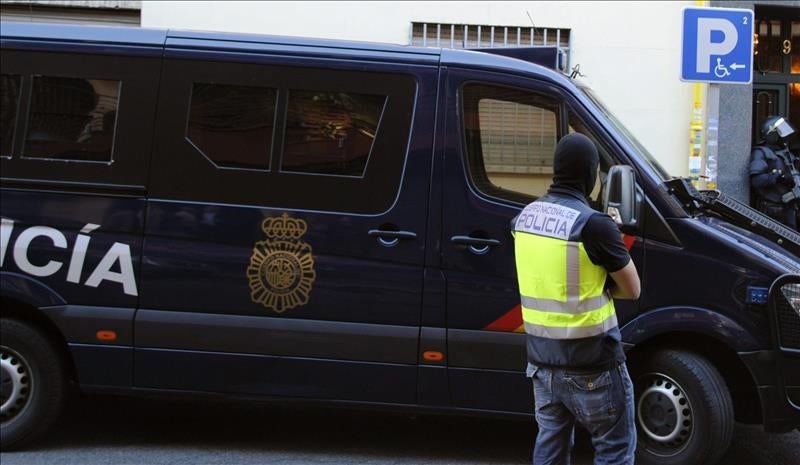 Detienen a un preso por captar yihadistas y amenazar con bombas en Madrid y Barcelona Detienen a un preso por captar yihadistas y amenazar con bombas en Madrid y Barcelona