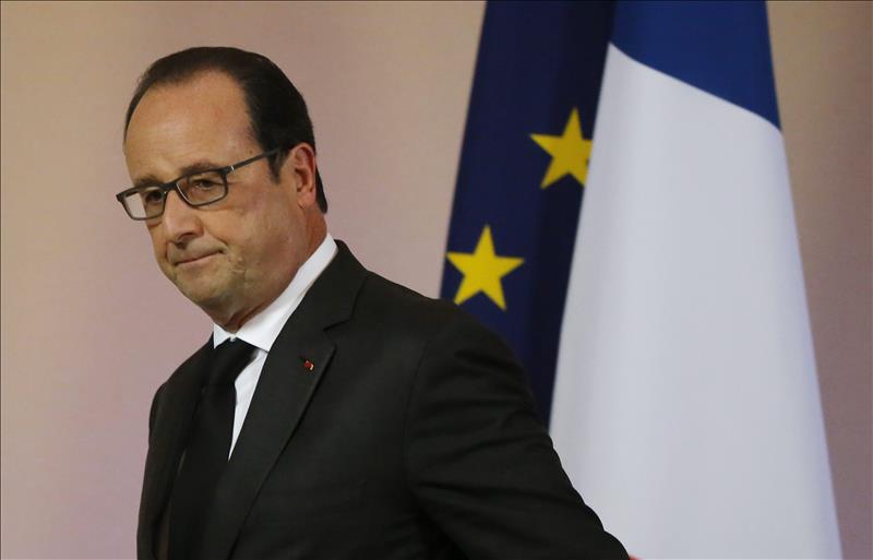 François Hollande: "Vamos a escoger los objetivos que hagan el mayor daño al Daesh" François Hollande: "Vamos a escoger los objetivos que hagan el mayor daño al Daesh"