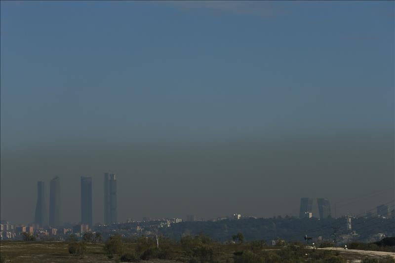 El 99% de la población española respiró en 2015 más aire contaminado de lo recomendado por la OMS El 99% de la población española respiró en 2015 más aire contaminado de lo recomendado por la OMS