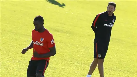 Jackson vuelve a los entrenamientos con el grupo después de un mes de baja Jackson vuelve a los entrenamientos con el grupo después de un mes de baja