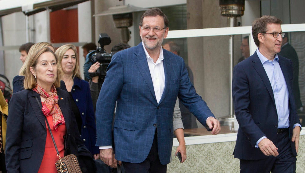 Mariano Rajoy paseando esta tarde por Pontevedra