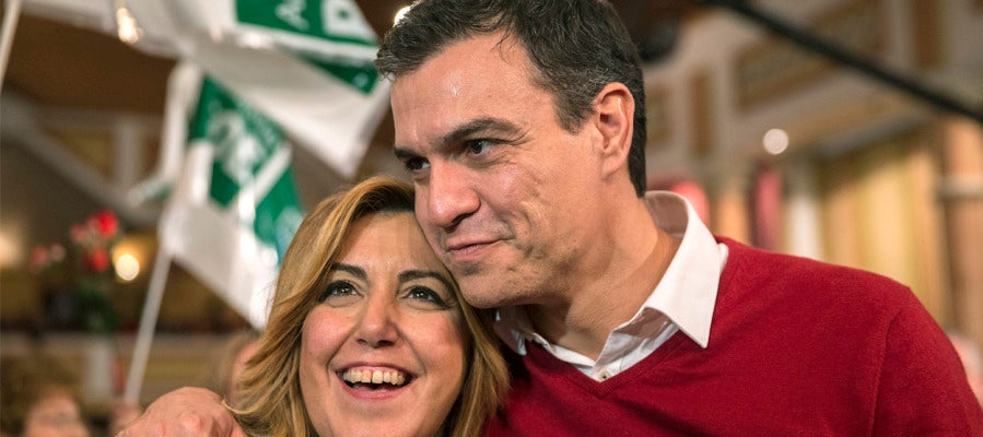 Pedro Sánchez y Susana Díaz en un acto del PSOE en Torremolinos Pedro Sánchez y Susana Díaz en un acto del PSOE en Torremolinos