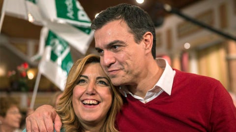 Pedro S&aacute;nchez y Susana D&iacute;az en un acto del PSOE en Torremolinos