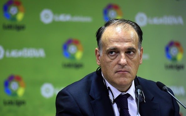 Javier Tebas: "La sanción a Blatter y Platini me parece poca" Javier Tebas: "La sanción a Blatter y Platini me parece poca"