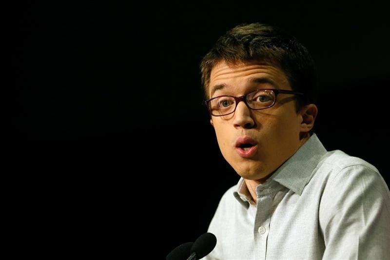 Errejón cree que Aguirre asume responsabilidad acosada por la corrupción Errejón cree que Aguirre asume responsabilidad acosada por la corrupción