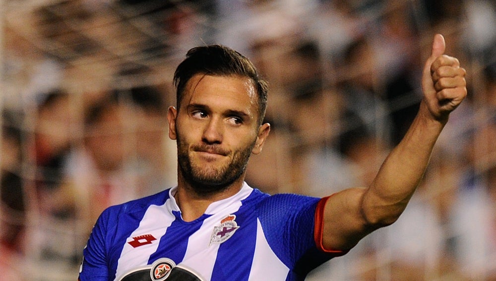 Lucas Pérez, en un partido con el Deportivo de la Coruña