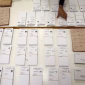 Montaje de mesas electorales