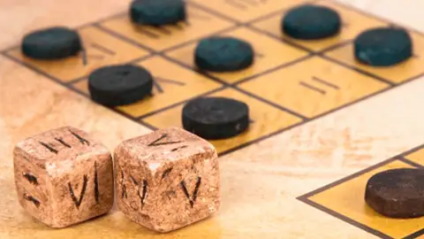 Juego de dados romanos Juego de dados romanos
