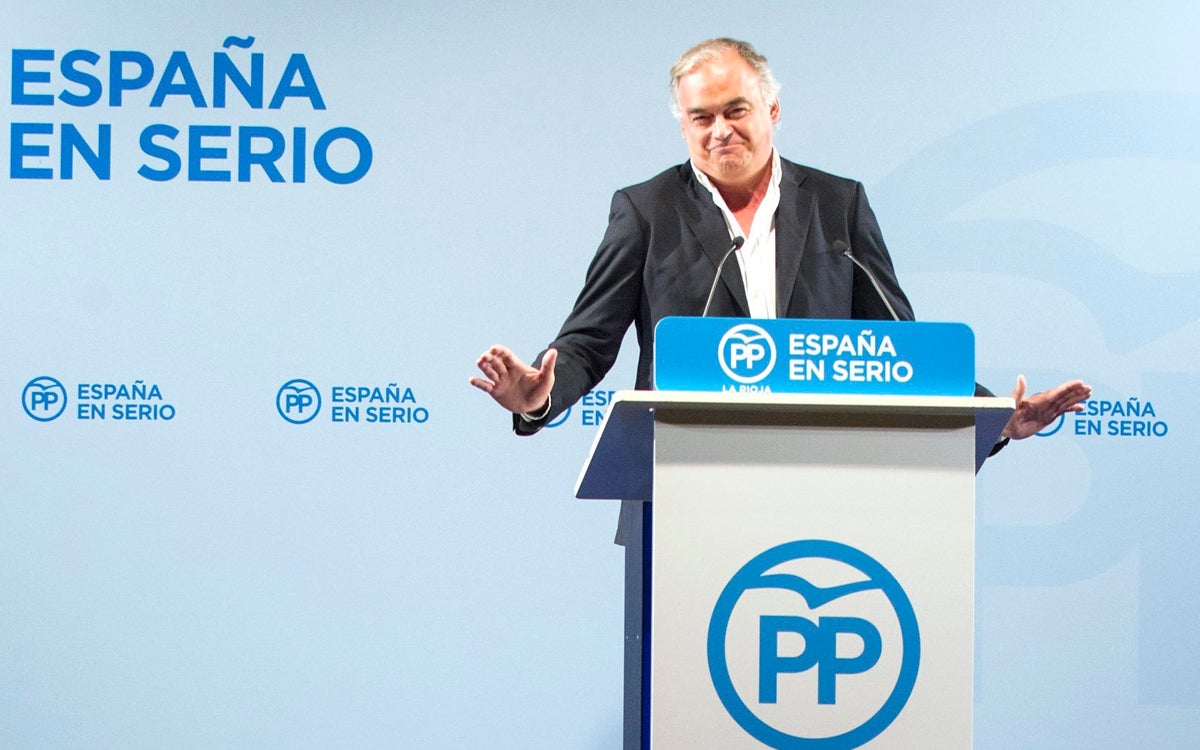 González Pons: "Los españoles no han pedido un cambio, sino un pacto" González Pons: "Los españoles no han pedido un cambio, sino un pacto"