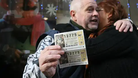 El segundo premio cae en una peña sevillista en Ibiza El segundo premio cae en una peña sevillista en Ibiza