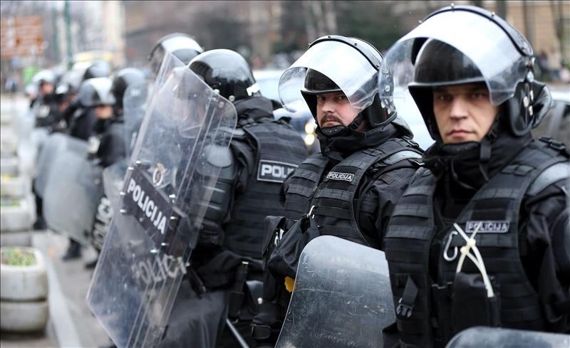 Detenidas 11 personas en Sarajevo por sospecha de preparar actos terroristas Detenidas 11 personas en Sarajevo por sospecha de preparar actos terroristas