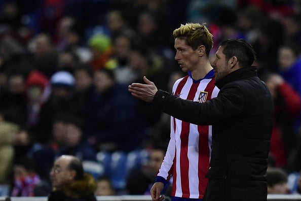 Torres y Óliver apuntan al once titular en Vallecas Torres y Óliver apuntan al once titular en Vallecas