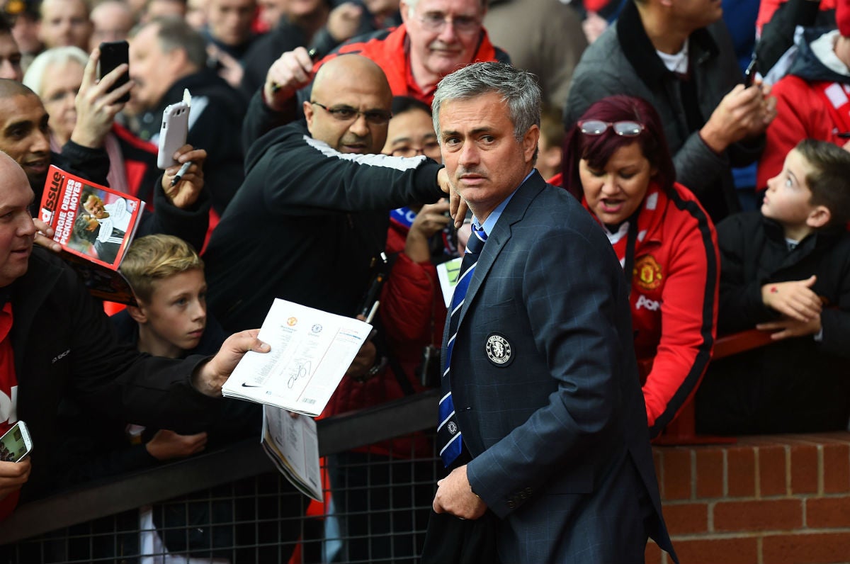 Jorge Mendes: "Un entrenador como Mourinho no escribe cartas para ofrecerse" Jorge Mendes: "Un entrenador como Mourinho no escribe cartas para ofrecerse"