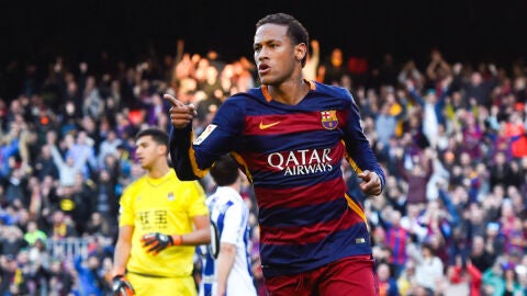 Neymar celebra un gol con el FC Barcelona