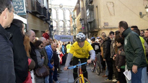 Julio Mart&iacute;n G&oacute;mez, durante su participaci&oacute;n en la tradicional "Carrera del pavo"