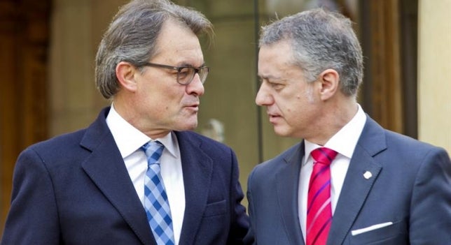 Mas y Urkullu denuncian la falta de reconocimiento de la plurinacionalidad Mas y Urkullu denuncian la falta de reconocimiento de la plurinacionalidad