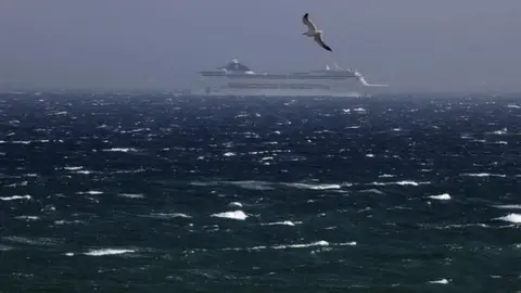 Temporal de viento en el estrecho de Gibraltar. Temporal de viento en el estrecho de Gibraltar.