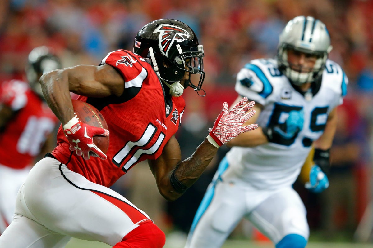 Los Panthers pierden su imbatibilidad en la noche de Julio Jones Los Panthers pierden su imbatibilidad en la noche de Julio Jones