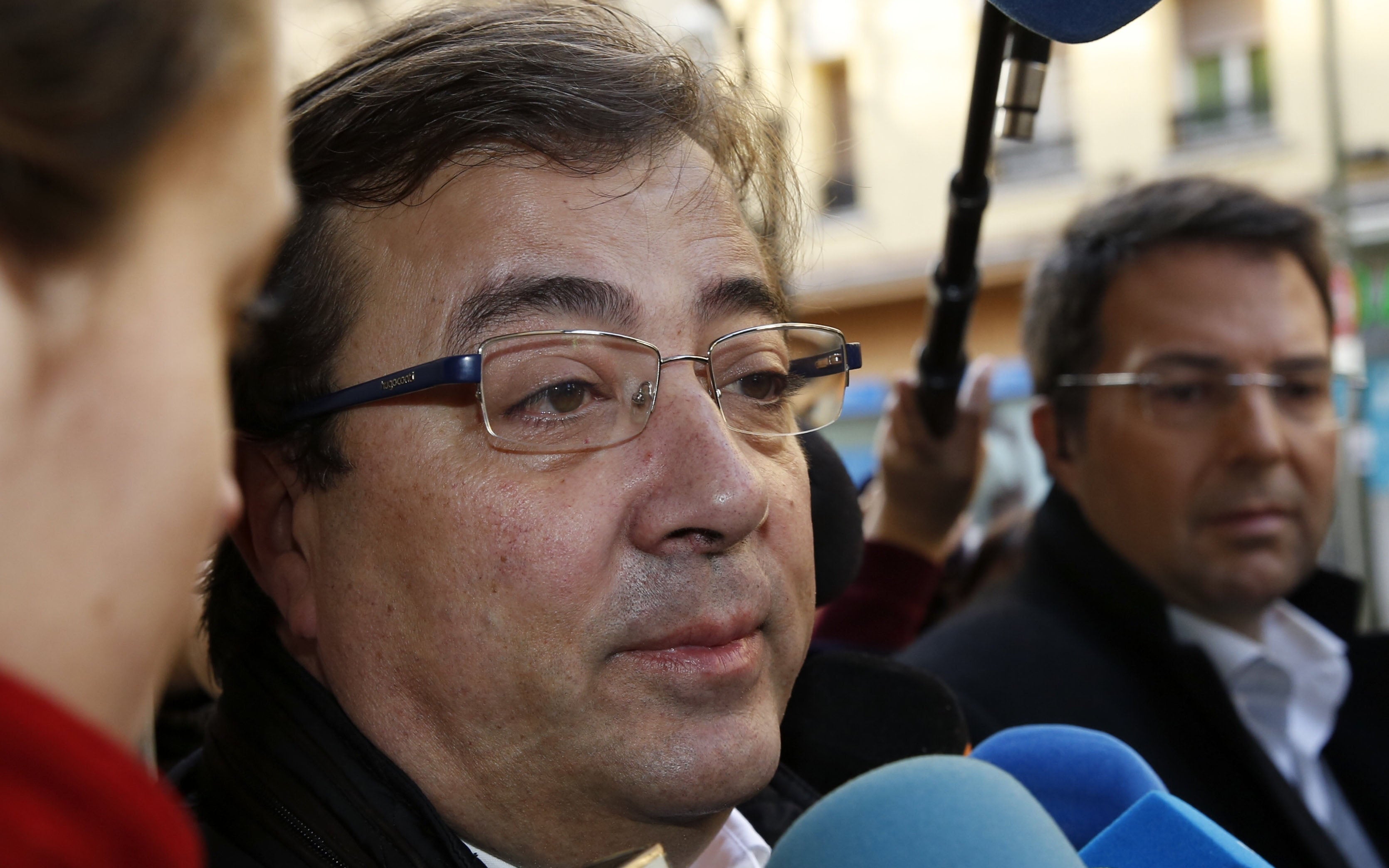 Vara tacha de "pacto de perdedores" el acuerdo PP-VOX pero subraya que es legítimo y que la transición será ejemplar Vara tacha de "pacto de perdedores" el acuerdo PP-VOX pero subraya que es legítimo y que la transición será ejemplar