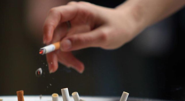 30ytantos: El tabaco, ese veneno que además envejece 30ytantos: El tabaco, ese veneno que además envejece