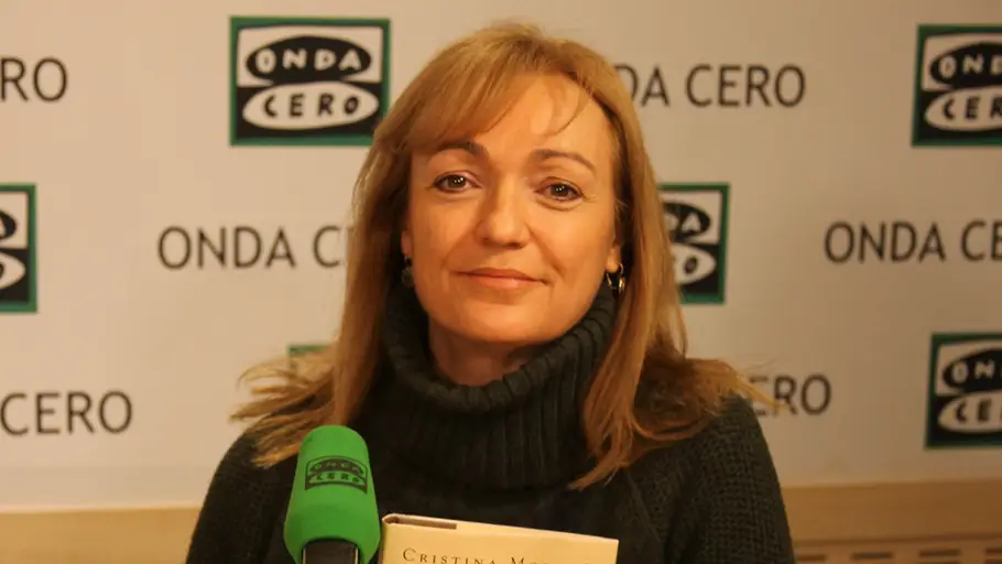 Cristina Morató en Onda Cero La escritora Cristina Morató en los estudios de Onda Cero Madrid