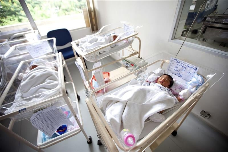 Piden 12 años de prisión por un joven que arrojó agua hirviendo sobre el cuerpo de su hijo de cinco meses Piden 12 años de prisión por un joven que arrojó agua hirviendo sobre el cuerpo de su hijo de cinco meses